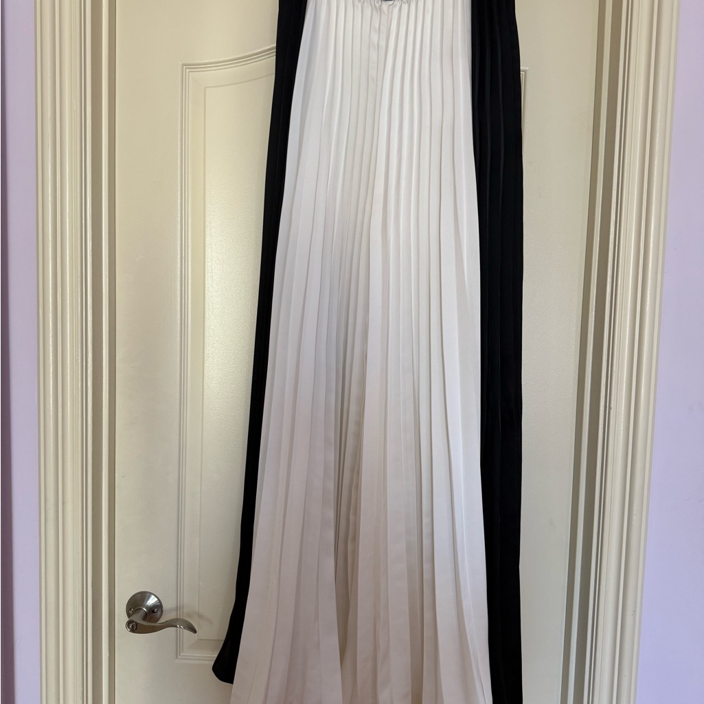 Nwt Self-Portrait Accordion Pleated Pants Size Us 8